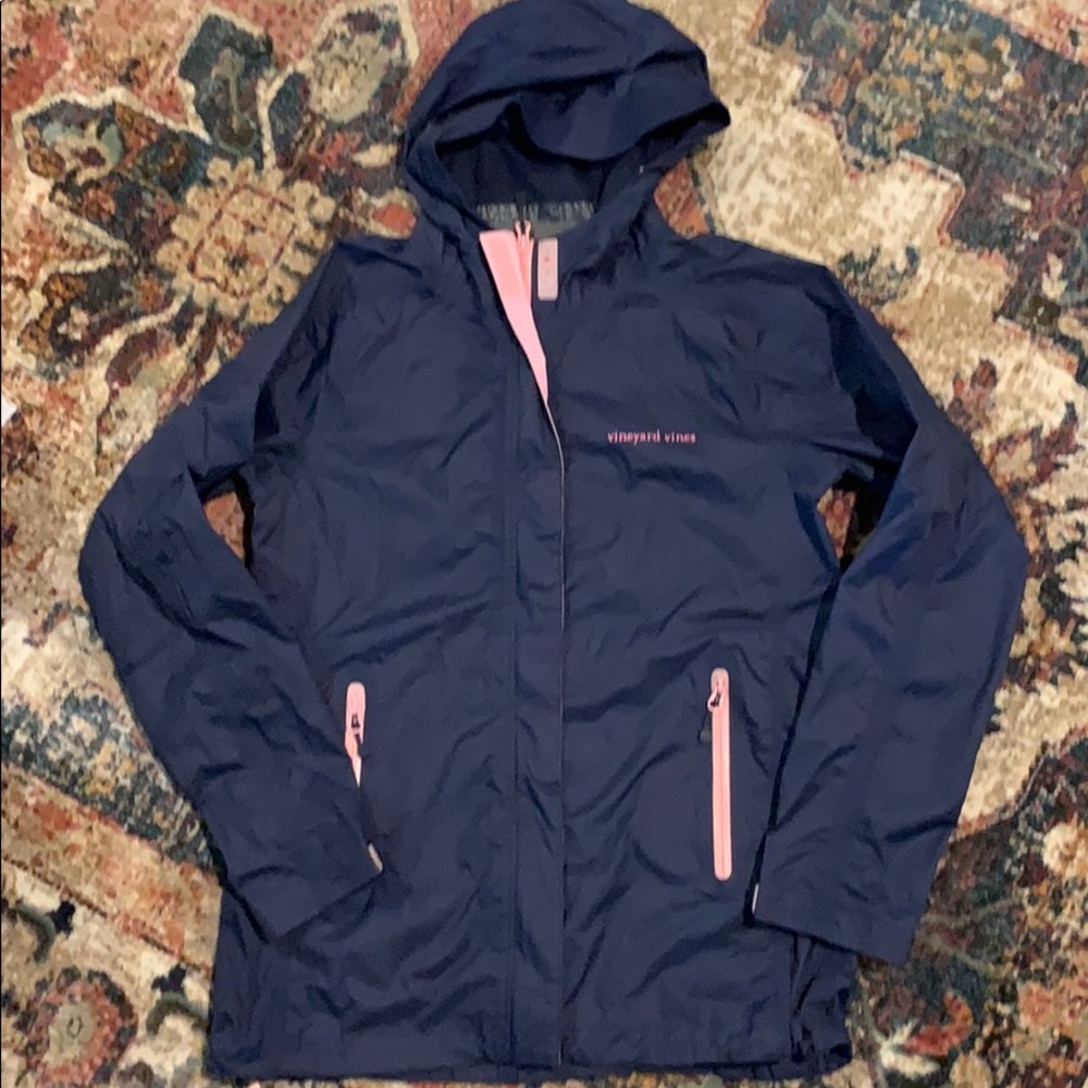 Vineyard Vines rain jacket